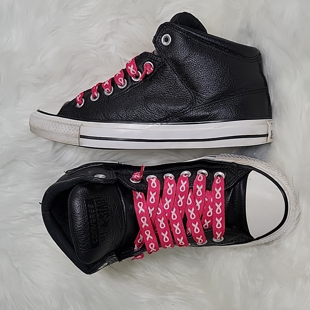 Converse Leather Mid tops